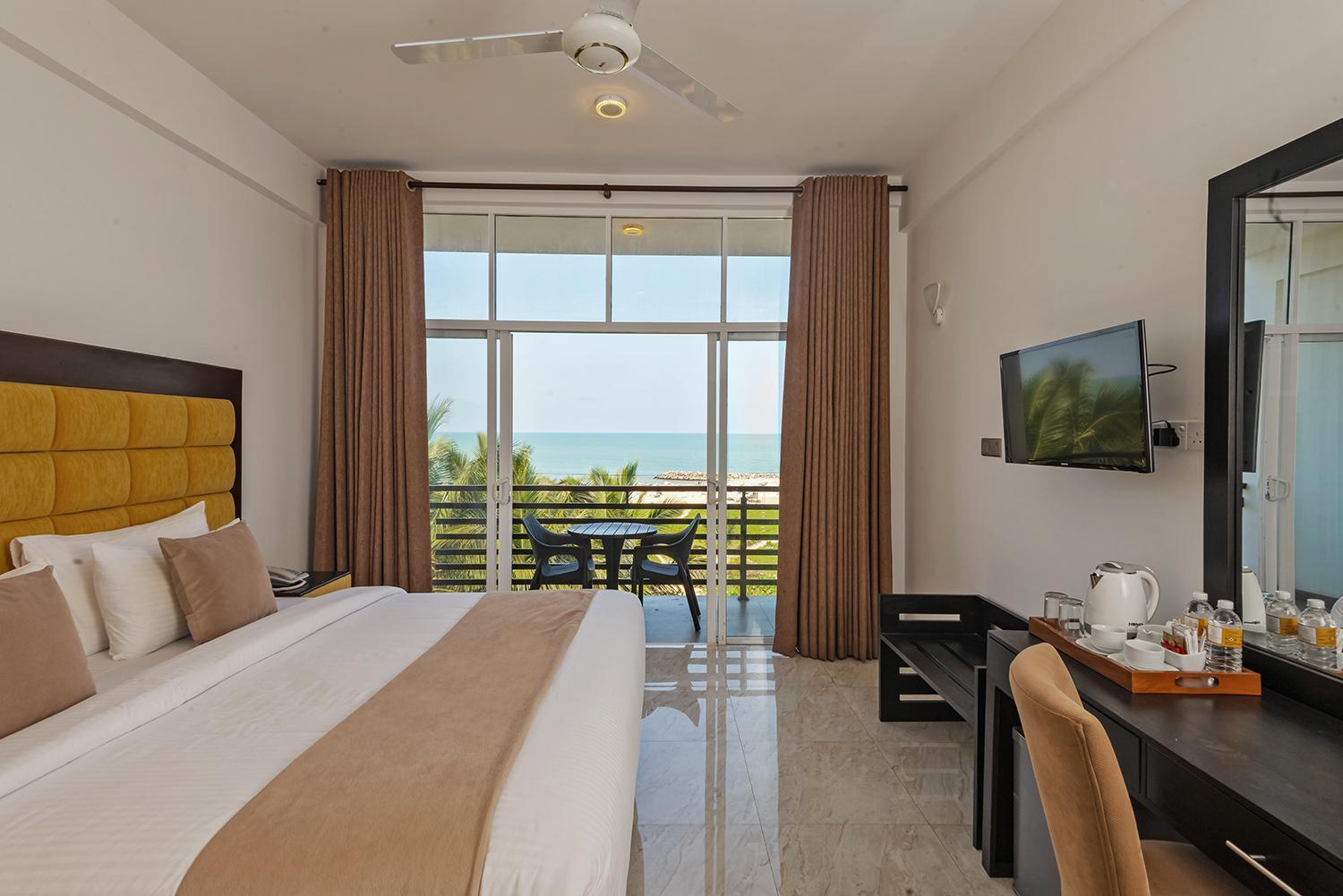 Beverly Beach Negombo Extérieur photo