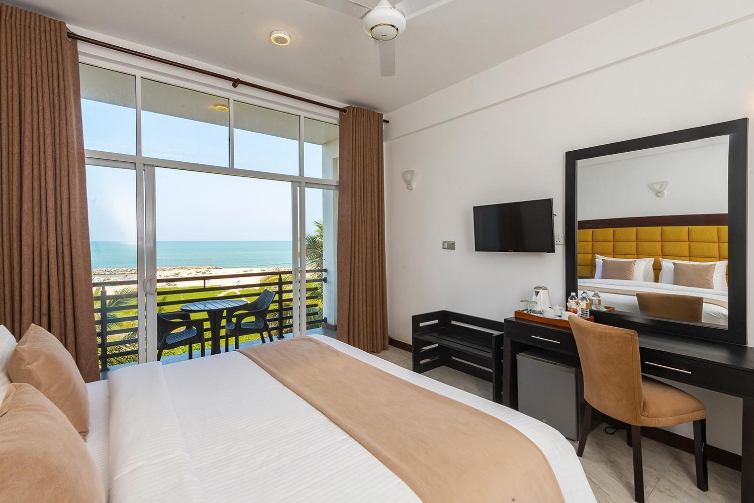 Beverly Beach Negombo Extérieur photo